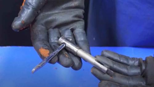 Как выпилить отверстие под замок в двери. Подготовительные работы 12