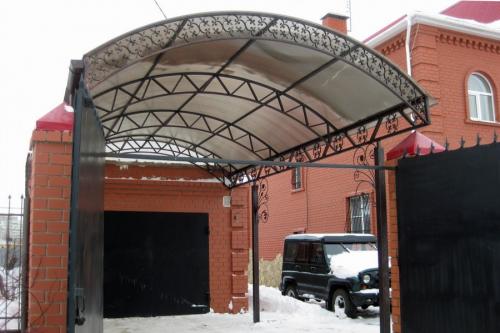 Навес из поликарбоната к дому. Навесы из поликарбоната — самостоятельное изготовление и особенности проектирования (100 фото)