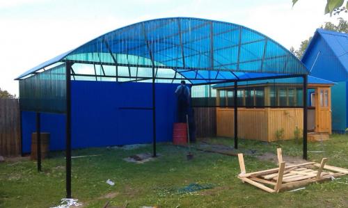 Навес из поликарбоната на деревянном каркасе. Навесы из поликарбоната — самостоятельное изготовление и особенности проектирования (100 фото)