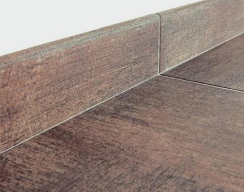 Как подобрать цвет плинтуса для пола. Част.  Как выбрать плинтусы для пола по цвету 31