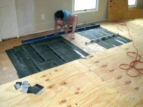 Как стелить линолеум на фанеру. Укладка линолеума на фанеру своими руками: технология