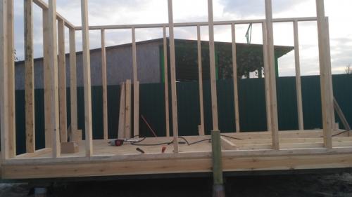 Нужно ли делать фундамент для сарая из ОСБ. Простой фундамент для каркасного хозблока