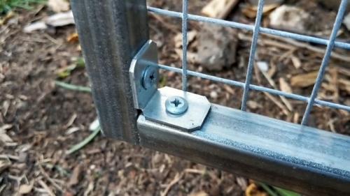 Теплица из профильной трубы без сварки. Сборка труб на деревянные вставки