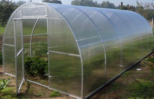 Теплицы своими руками: самые лучшие проекты. Теплицы своими руками виды и формы