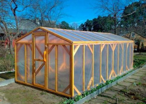Как сделать теплицу своими руками в домашних условиях. Как сделать теплицу своими руками