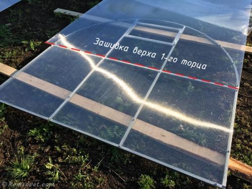 Двускатная теплица своими руками из поликарбоната. Что такое поликарбонат? 09 Двускатная теплица своими руками из поликарбоната. Что такое поликарбонат? 09