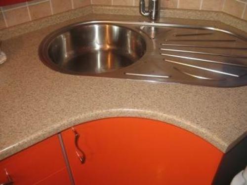 Кухонный плинтус для столешницы. Плинтус для столешницы на кухне: его виды и функци. 2014		
					–			Опубликовано в: Выбор плинтуса –			Метки: плинтус , столешница