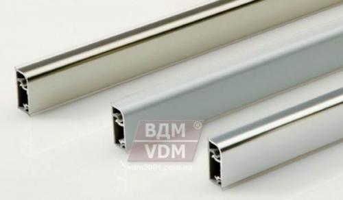 Кухонный плинтус для столешницы. Плинтус для столешницы на кухне: его виды и функци. 2014		
					–			Опубликовано в: Выбор плинтуса –			Метки: плинтус , столешница