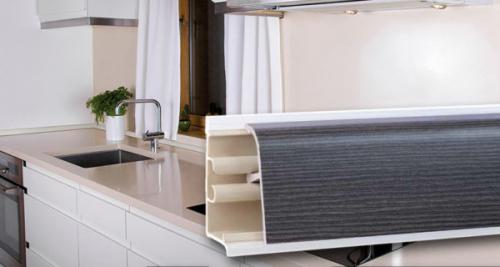 Чем приклеить плинтус к столешнице. Как прикрепить плинтус к кухонной столешнице своими руками