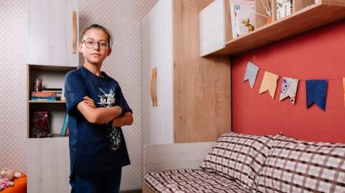 Современная детская комната в скандинавском стиле для девочки. Выбираем покрытие для стен 21