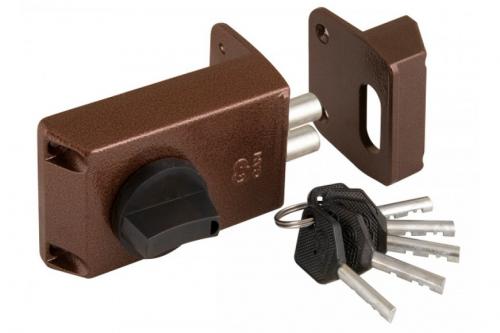 Как заменить замок в металлической двери самому. Как поменять замок на входной металлической двери?