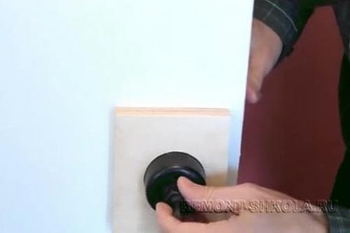 Как заменить дверной замок. Популярные модели замков по типу механизма 04