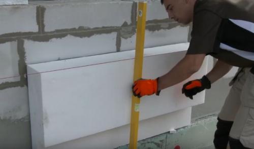 Утепление фасада пенопластом: пошаговая инструкция. Утепление дома пенопластом: личный опыт