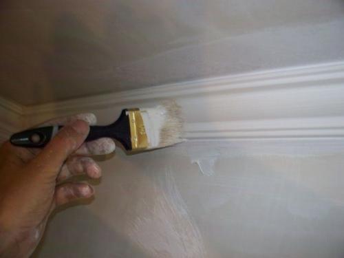 Покраска полиуретанового потолочного плинтуса. Какую краску выбрать 12 Покраска полиуретанового потолочного плинтуса. Какую краску выбрать 12