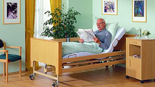 Как выбрать кровать для пожилого человека. Я выбираю:: кровать для пожилого человека