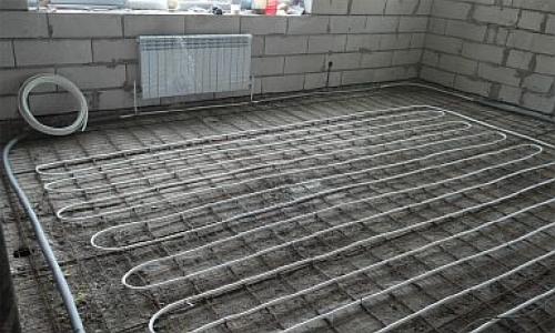 Как сделать теплый пол от отопления. Теплые водяные полы в частном доме – инструкция, как сделать своими руками