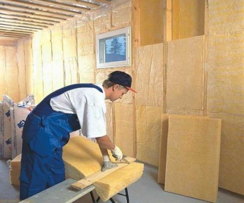 Чем утеплить наружные стены частного дома. Специфика утепления деревянного дома