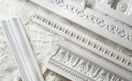 Чем красить потолочный плинтус из пенопласта. Какую краску выбрать под покраску галтелей 07