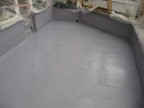 Наливной пол на балконе. Наливные полы чернового типа для балкона