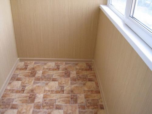 Пол на балконе из чего сделать своими руками. Какой пол сделать на балконе – плюсы и минусы популярных вариантов