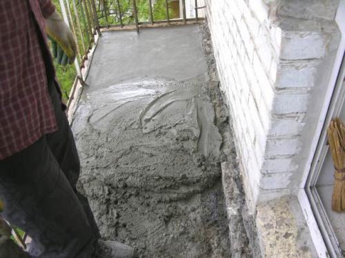 Как сделать пол на балконе без стяжки. Насколько допустима стяжка на балконе?