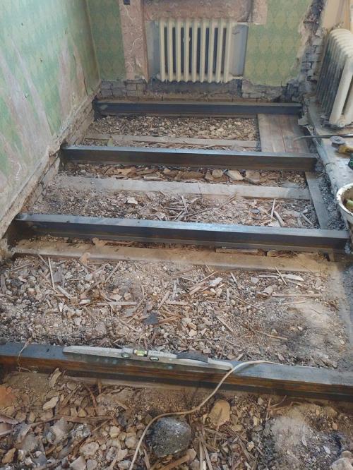 Ремонт пола в сталинке с железобетонными перекрытиями. Ремонт в сталинке. Част.  Полы. Продолжение