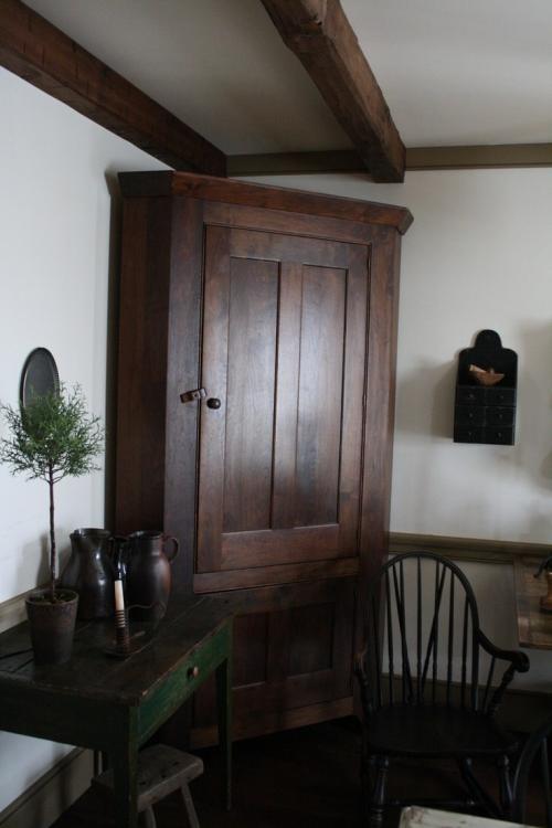 Как использовать угловое пространство в спальне эффективно. Угловые спальни — современный дизайн интерьера и оптимальная планировка (95 фото)