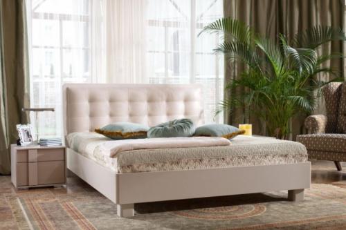 Как правильно расположить мебель в спальне: советы для комфортного сна 10 Как правильно расположить мебель в спальне: советы для комфортного сна 10