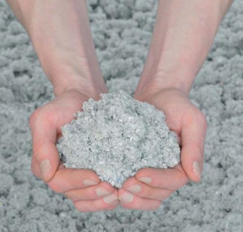 Как утеплить деревянный дом изнутри. Несколько слов о выборе утеплителя