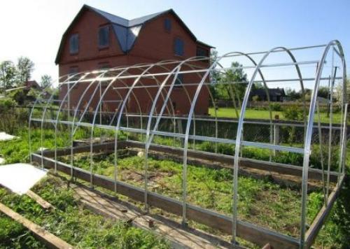 Чертежи теплиц из профильной трубы с размерами. Виды профиля для теплицы своими руками из поликарбоната. Фото-примеры каркасов