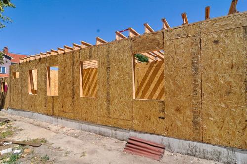 Межэтажные перекрытия по деревянным двутавровым балкам. Выбираем балки и правильно их опираем 01