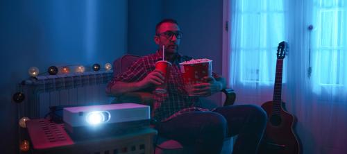 Как искусственный свет влияет на здоровье глаз. Диапроектор или телевизор: что менее опасно для глаз