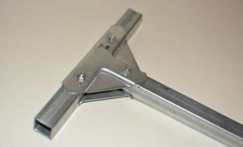 Как закрепить теплицу без фундамента. Как закрепить теплицу на раме из бруса и в грунте?