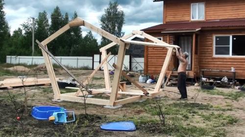 Самая дешевая беседка своими руками. Процесс изготовления беседки