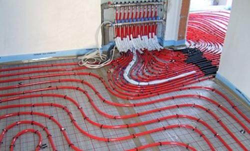 Как сделать теплый пол в ванной от отопления. Водяной напольный обогрев