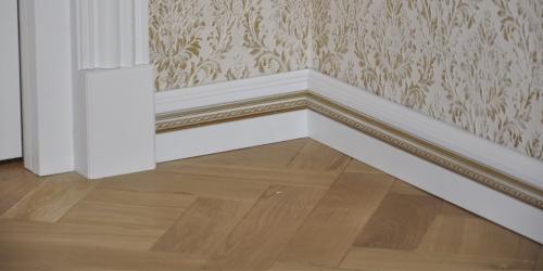Плинтус под ламинат пластиковый. Выбор плинтуса