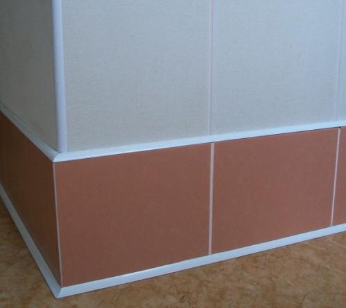 Какой стандартный размер плинтуса для пола и потолка. Длина