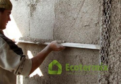 Как правильно утеплять фундамент дома с цокольным этажом 05