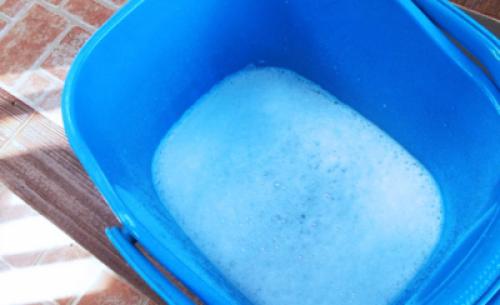 Отмываем поликарбонатную теплицу от зелени. Как ухаживать за поликарбонатной теплицей осенью 02