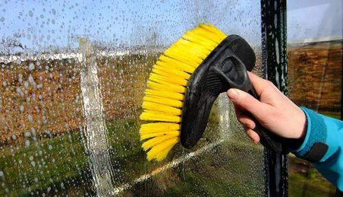 Обработка теплицы осенью. Правила осенней обработки теплицы после уборки урожая: действенные препараты и советы овощеводов