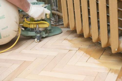 Как правильно отциклевать паркет своими руками. Как циклевать паркет своими руками машинкой 03 Как правильно отциклевать паркет своими руками. Как циклевать паркет своими руками машинкой 03