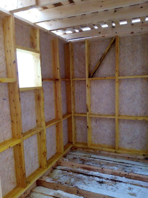 Как правильно строить стены дома с мансардой. Каркасный дом 6*9 возводим мансардный этаж