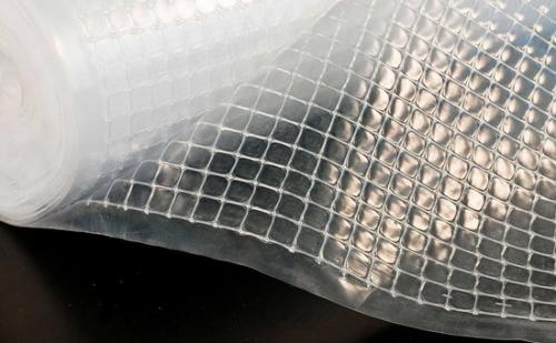 Как правильно уложить тепличный полиэтилен на каркасе теплицы. Чем закрепить пленку: на деревянной теплице, на металлическом, пластиковом каркасе