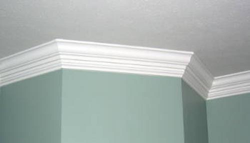 Выбор цвета для потолочного плинтуса из полиуретана: основные советы и рекомендации 06 Выбор цвета для потолочного плинтуса из полиуретана: основные советы и рекомендации 06