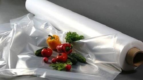 Как правильно уложить тепличный полиэтилен на каркасе теплицы. Чем закрепить пленку: на деревянной теплице, на металлическом, пластиковом каркасе