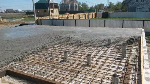 Чердачное перекрытие дома из газобетона. Виды перекрытий для дома из газоблоков