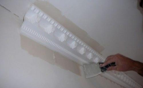 Как правильно подготовить полиуретановый плинтус для покраски. Технология покраски