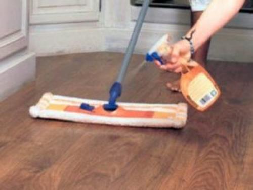 Как очистить старый паркет. Как ухаживать за паркетом: правила, средства, советы и рекомендации