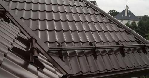 Как правильно устроить кровлю из металлочерепицы: простой и практичный способ 04 Как правильно устроить кровлю из металлочерепицы: простой и практичный способ 04