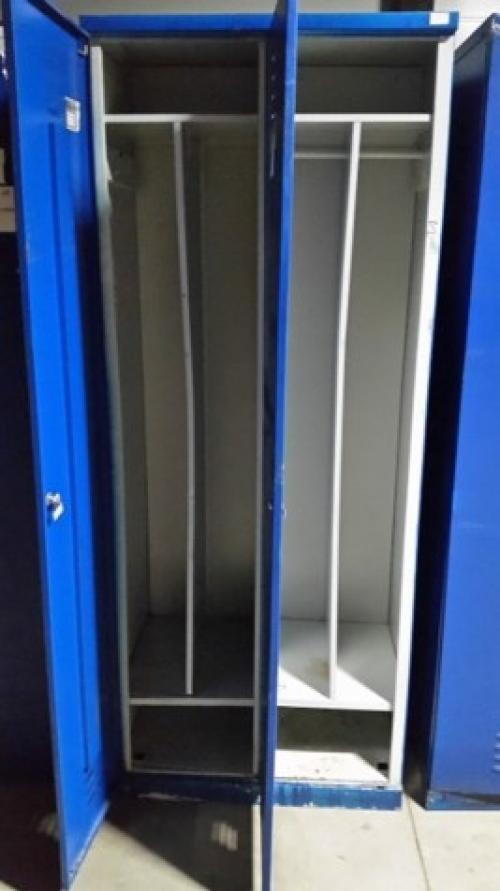 Материал шкафчика раздевалки: что выбрать для долговечности и комфорта 03 Материал шкафчика раздевалки: что выбрать для долговечности и комфорта 03